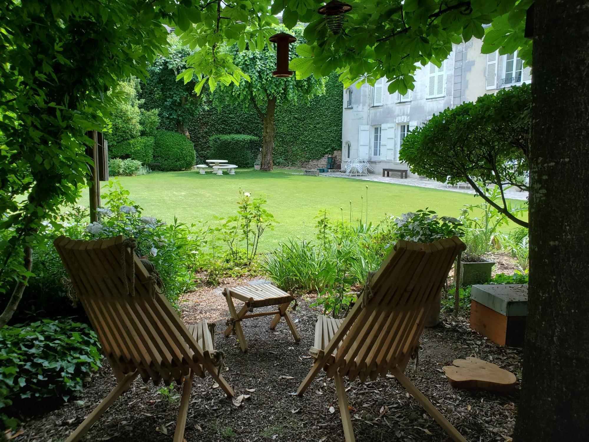 Logis Des Tourelles Acomodação com café da manhã Cognac Exterior foto